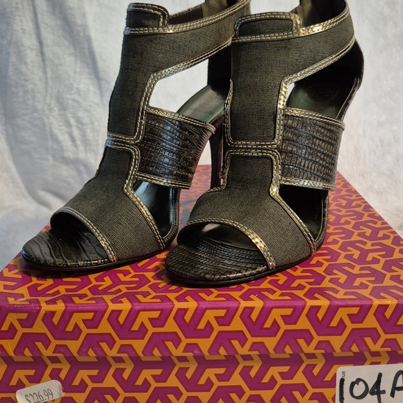 Tory Burch Olive Green Heels - Picture 1 of 7